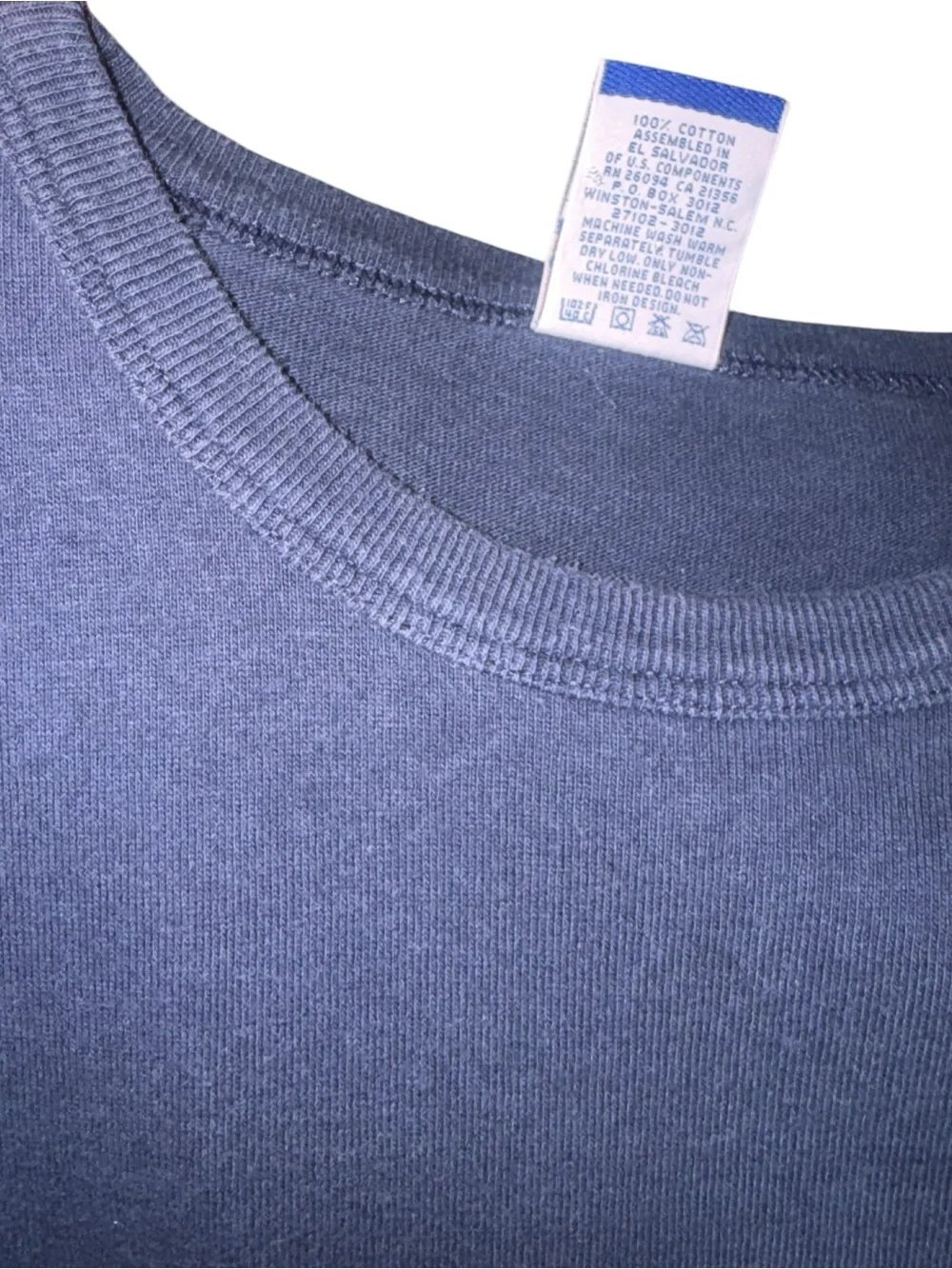 1996 Vintage Champion Navy Blue Atlanta Olympics Embroidered Tee - Picture 5 of 13